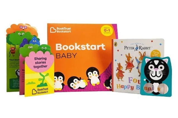 Contents of the Bookstart Baby Pack