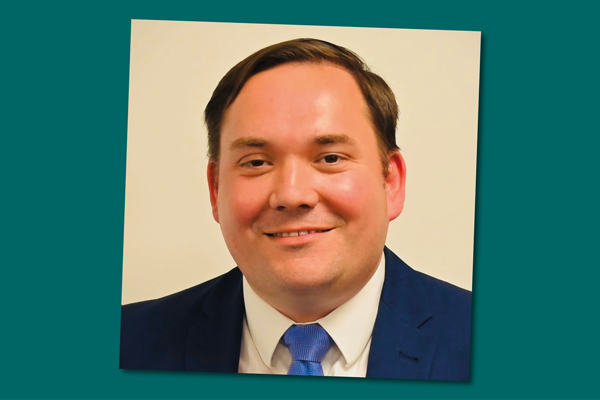 Headshot of Cllr Wayne Bridges