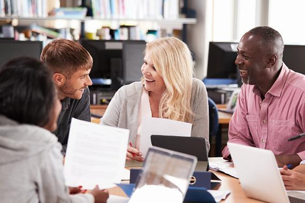 Picture of english conversation group session