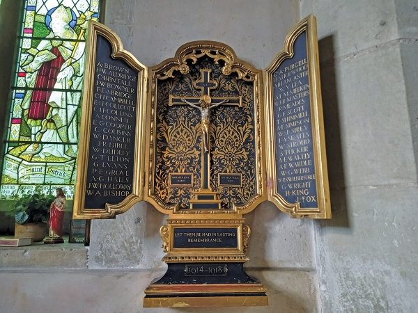 Photo of Triptych at St Martin's Church, West Drayton